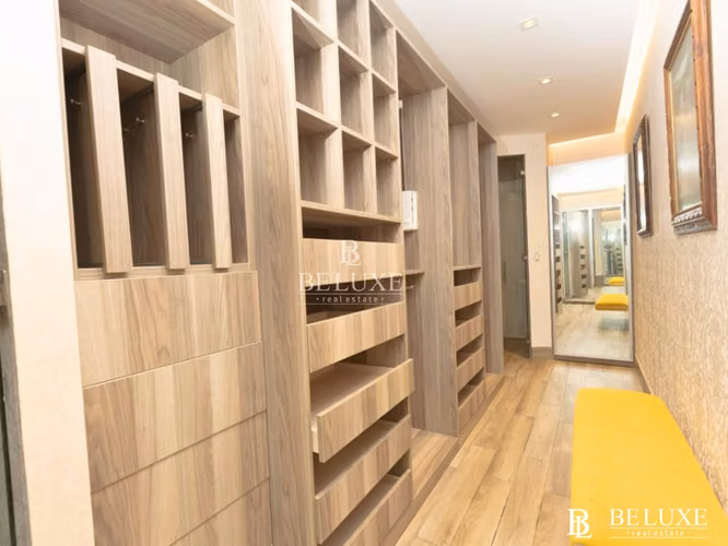 FOR SALE REMODELED HOUSE IN ALTOS DEL GOLF (6)
