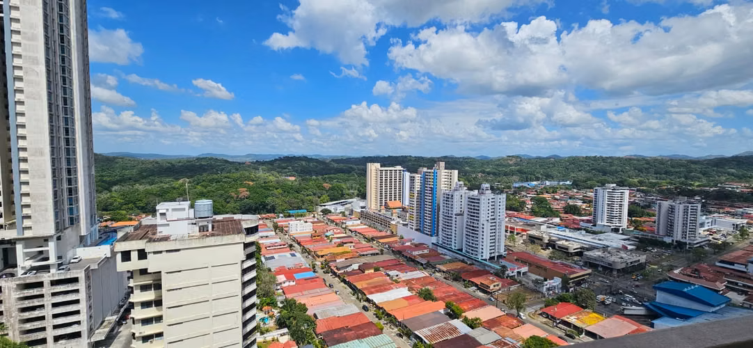 VENTA APARTAMENTO EN DOS MARES VIEW, EXCELENTES VISTAS