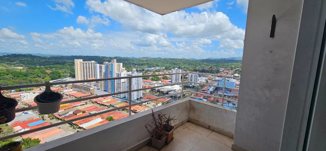 VENTA APARTAMENTO EN DOS MARES VIEW, EXCELENTES VISTAS