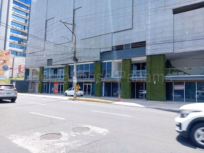 Local Comercial En Alquiler En Vía España ABS