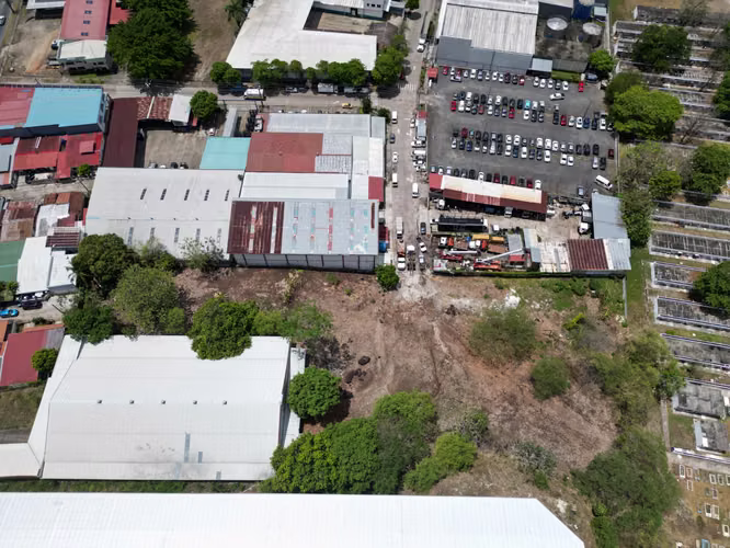 Venta de Terreno con Galera en Juan Díaz, 10,197m² de terreno y 2,291m² de construcción - Imagen 18
