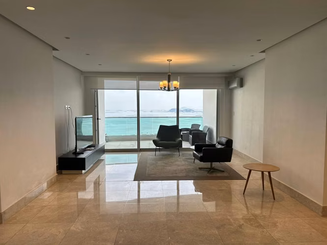 Sale - Apartment in PH Costanera, Bella Vista