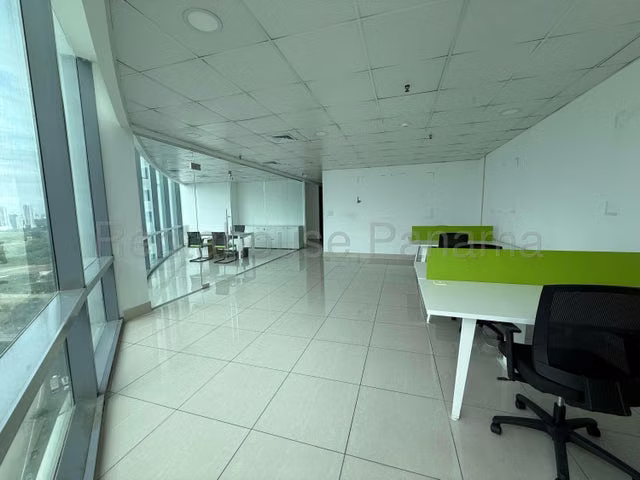 Alquilo oficina en Costa del Este LF26-7561 Solo Cliente Directo