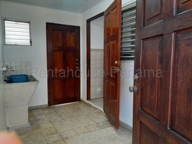Alquiler de Casa en Altos de Betania