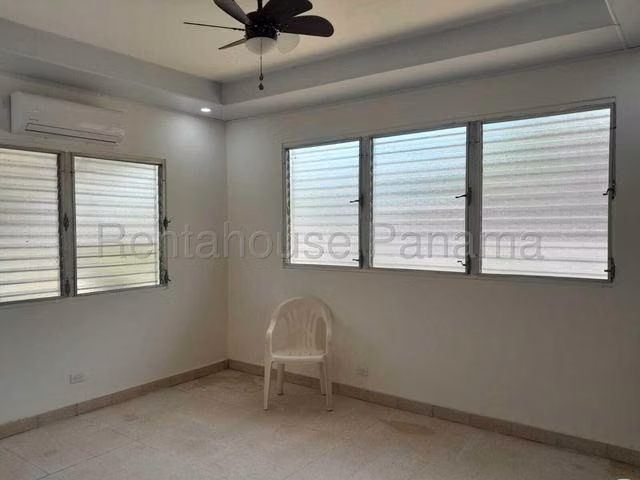 Alquiler de Casa en Altos de Betania