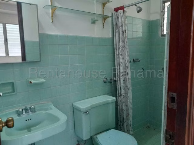 Alquiler de Casa en Altos de Betania