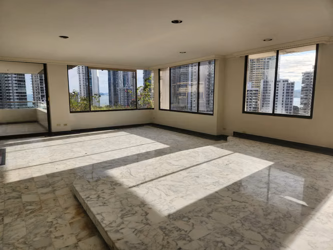 Venta de Penthouse en PH La Joya - Imagen 2