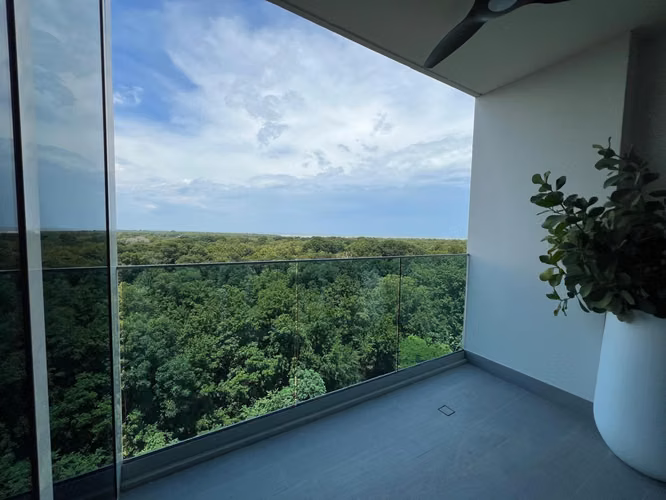 Vista al golf en Santa María desde $633K | 162 m² de lujo a estrenar