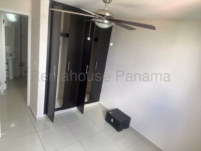 Venta de Apartamento en Via España Ph City Tower CCO 26-5317