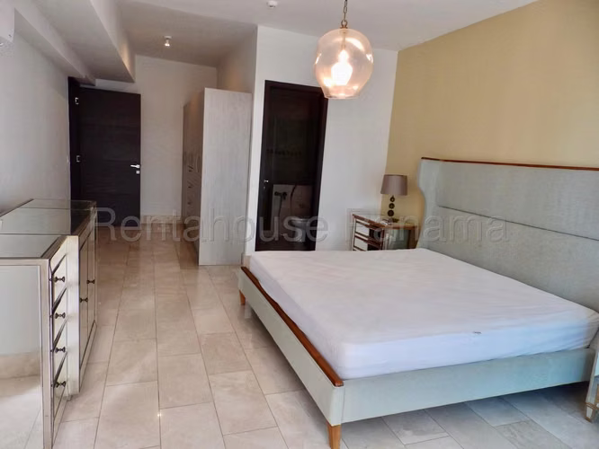 Venta de Apartamento en Punta Pacific Ph Grand Tower CCO 26-7580