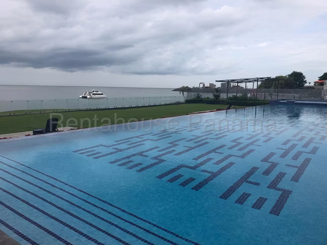 Venta de Apartamento en Punta Pacific Ph Grand Tower CCO 26-7580