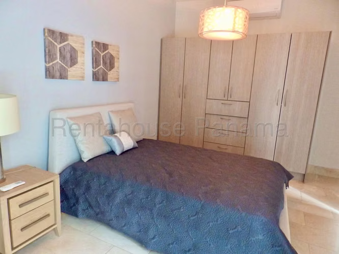 Venta de Apartamento en Punta Pacific Ph Grand Tower CCO 26-7580