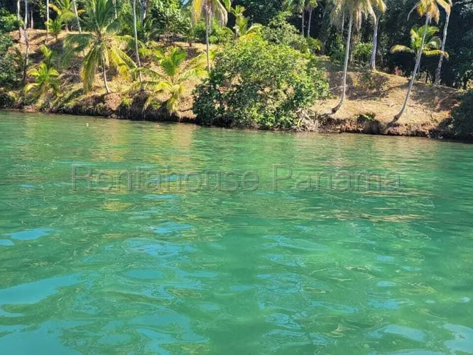 Land for sale in Bocas del Toro Punta Laurel CCO 26-3551