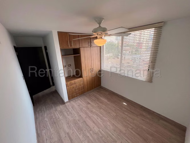 Se Alquila Apartamento en Villa de las Fuentes