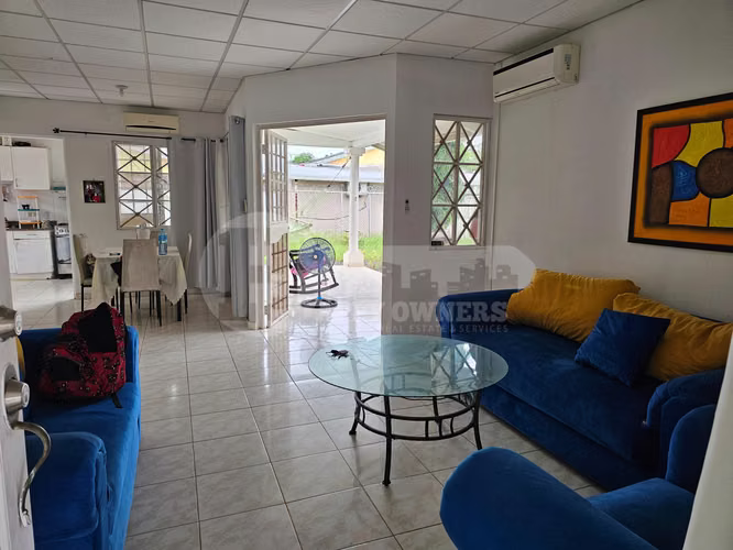 Se alquila casa amoblada en Brisas de los Guayacanes, Chitré