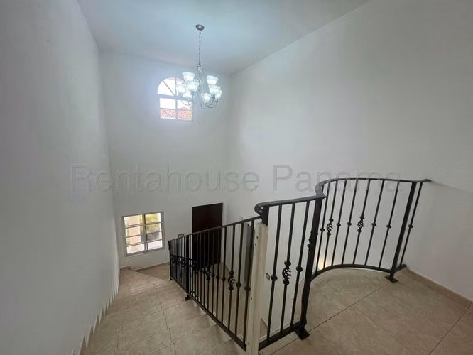 Venta de casa en Costa del Este AK