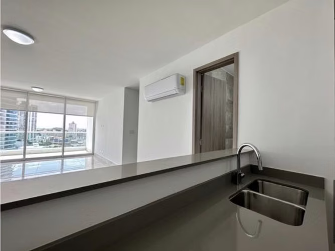 Alquiler de apartamento línea blanca en Bella Vista - Imagen 4