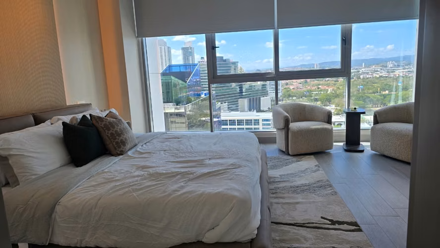 Apartamento de 276 m² con 3 dormitorios en venta en Costa Del Este