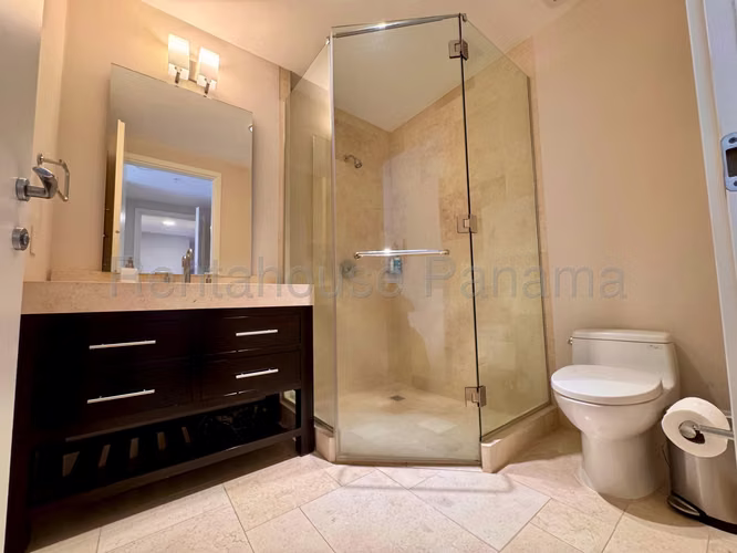 Se Vende Apartamento en Buenaventura VLU25-4180