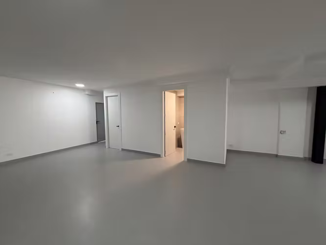 Local comercial en Marbella, 200m2, planta baja - Imagen 6