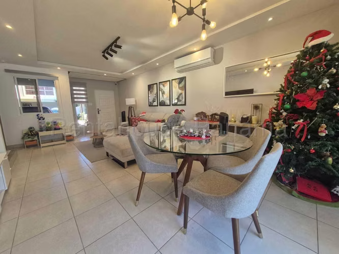 Casa En Venta En Brisas Del Golf SYH