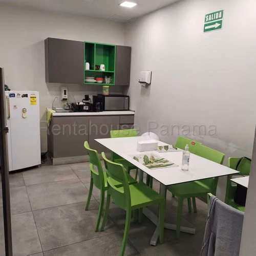 26-1384RGG Galera en VENTA Las Acacias 1400m2 Distribución Logística. Precio.