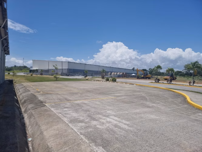 Alquiler de Galera en Arraiján, Centro Logístico Panawest, 1,000m²
