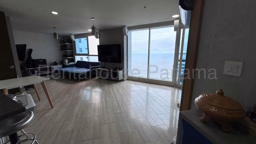 26-7630RGG Costa del Este Apartamento VENTA con casa club 2hab 2baños 2 parkings