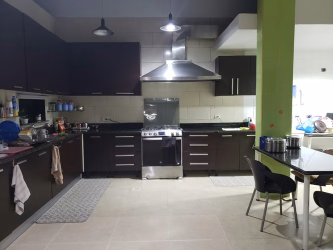 SE AQUILA CASA AMOBLADA CONDADO DEL REY
