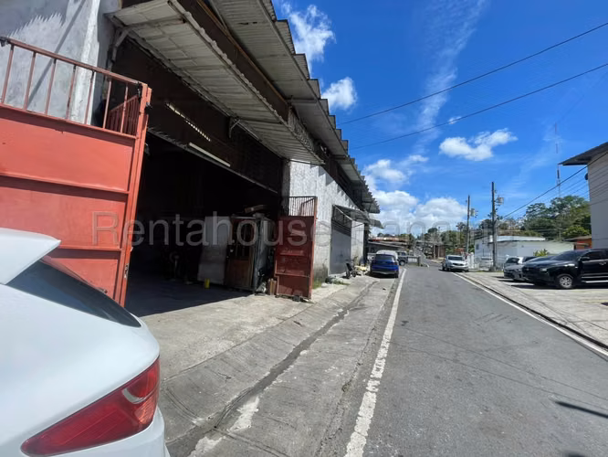 Galera En Venta En Río Abajo SYH