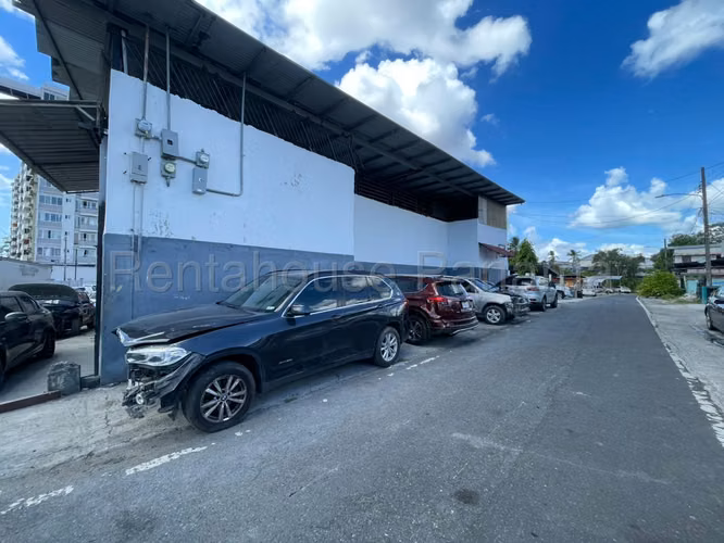 Galera En Venta En Río Abajo SYH