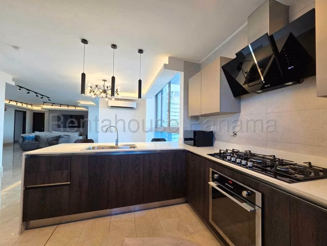 Apartamento en Alquiler en Coco del mar 26*7358Mfk