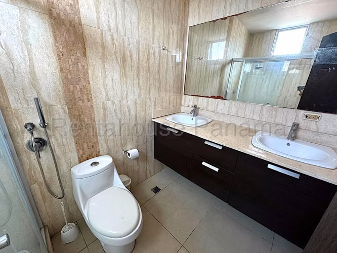 Se Vende Apartamento en San Francisco YDU