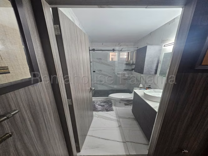 Se Vende Apartamento en El Cangrejo YDU
