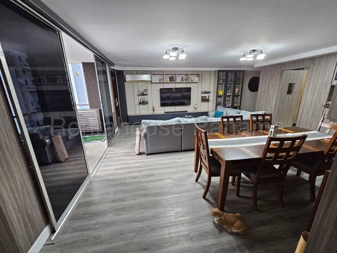 Se Vende Apartamento en El Cangrejo YDU