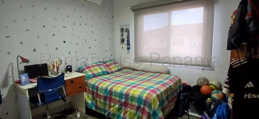 Vendo casa en Versalles LF26-7575 Solo Cliente Directo