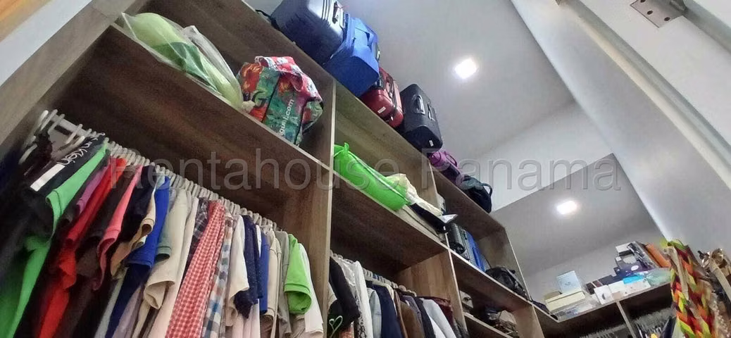 Vendo casa en Versalles LF26-7575 Solo Cliente Directo