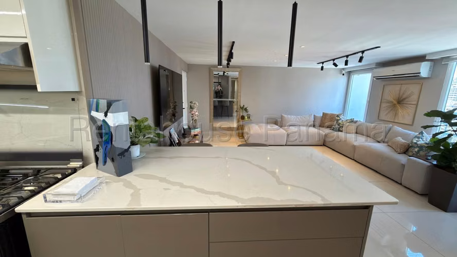 Venta de Apartamento en Paitilla 26*7581Mfk