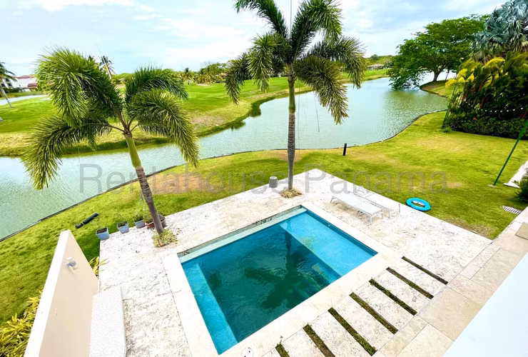 Venta de Casa en Buenaventura  Precio Negociable 26*5650Mfk