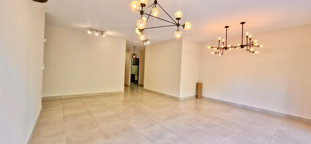 Embassy Club Alquiler de Apartamento con Jardín en Clayton Panamá