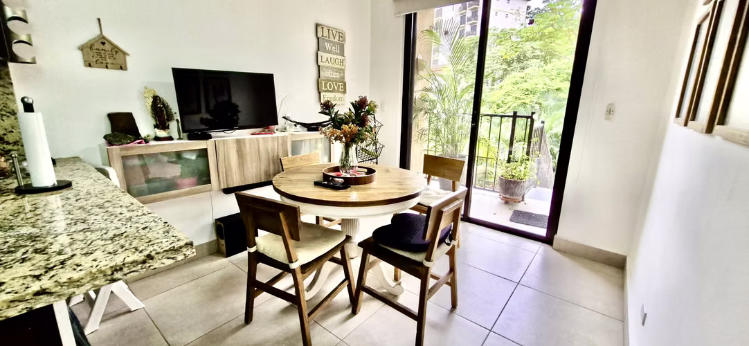Embassy Club Alquiler de Apartamento con Jardín en Clayton Panamá