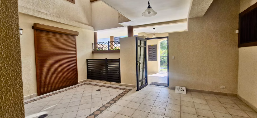 Embassy Club Alquiler de Apartamento con Jardín en Clayton Panamá