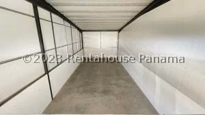 Venta de Galera con 460m2 en Juan Diaz 26-7607SR
