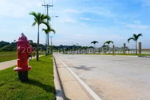 Venta de Terreno con 4226m2 en 24 de Diciembre 26-7604SR