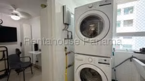 Venta de Apartamento con 130m2 en Punta Paitilla PH Mirabel 26-7581SR