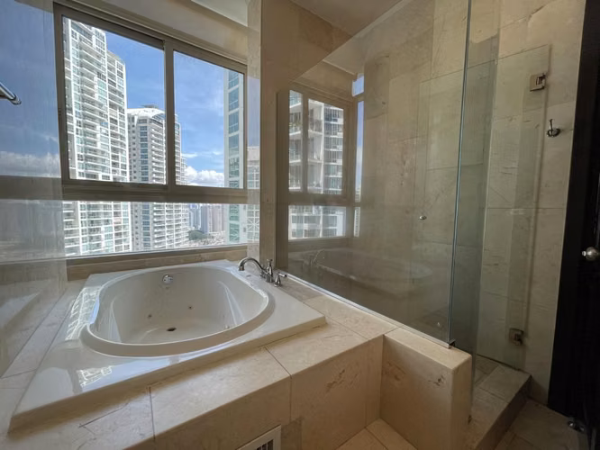 Venta de apartamento en Punta Pacífica, PH Pacific Point