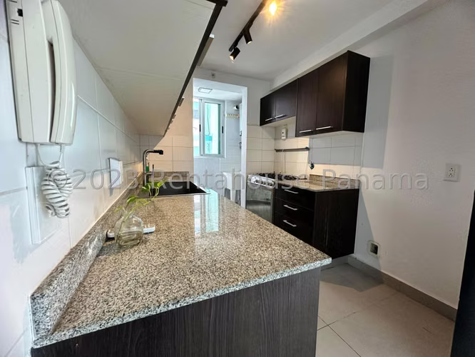 Venta de Apartamento en Altos del Golf Ph Simja CCO 26-7664