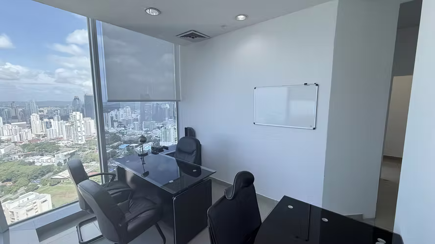 OFICINA PRIVADA VIP FULL AMOBLADA CON VISTA AL MAR Y A LA CIUDAD