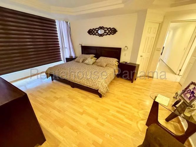alquilo apartamento amoblado en obarrio the millenium OF 26-7675