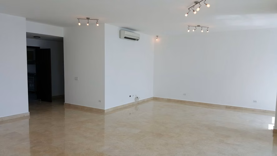 Apartamento con Vista al Mar en Alquiler en Marbella en PH Marabierto - Imagen 5